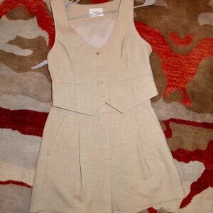 Aritzia Wilfred Desire Light Tan Buttoned Vest + Shorts